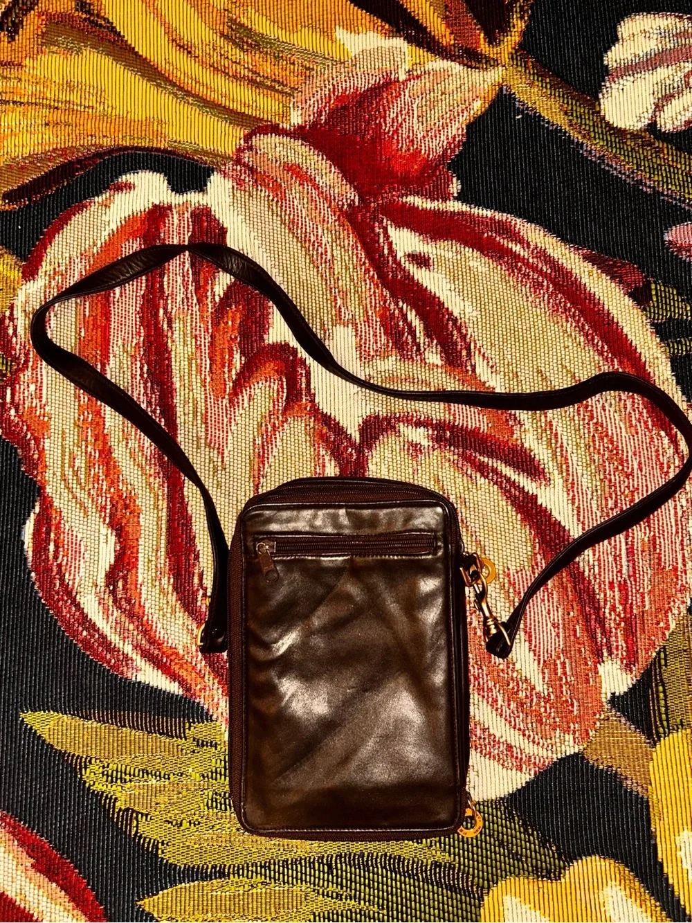Perlina Crossbody Brown Leather Travel Organizer Wallet Muli Pocket Phone Holder
